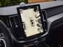 Volvo XC60 2.0 T8 455pk Plug-in hybrid AWD Ultra Black Edition HEICO SPORTIV | Luchtvering | Bowers&Wilkins | Massage/ventilatie | 22" Velgen