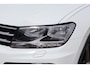 Volkswagen Tiguan Allspace 2.0 TDI 150pk DSG Highline Business R-line 7p. | Panoramadak | Trekhaak | Navigatie | PDC | Stoelverwarming