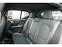 Volvo XC40 Recharge Core 70 kWh | Apple Carplay/Android Auto | Camera | 1500 trekgewicht