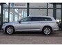 Volkswagen Passat Variant 1.4 TSI PHEV GTE Business | Achteruitrijcamera | Cruise control adaptief | Lichtmetalen velgen multi-spaaks 17"