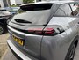 Peugeot 2008 1.2 Hybrid 145 Allure l Pack Vision l Navigatie