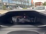 Peugeot 2008 1.2 Hybrid 145 Allure l Pack Vision l Navigatie