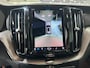 Volvo XC60 2.0 T8 Plug-in hybrid AWD Ultimate 455 PK / Panorama dak / Lederen interieur / Elektrische stoelen / Memory / etc..