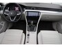 Volkswagen Passat Variant 1.4 TSI 218pk PHEV GTE Business | SoH 92% | Trekhaak | Panoramadak | 360 Camera | Stoelverwarming