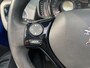 Peugeot 108 1.0 e-VTi Allure TOP! Airco | AppleCarplay/ Android Auto | All-season Banden | Camera | Chroom | Elektrisch Vouwdak | Stoelverwarming |