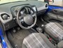 Peugeot 108 1.0 e-VTi Allure TOP! Airco | AppleCarplay/ Android Auto | All-season Banden | Camera | Chroom | Elektrisch Vouwdak | Stoelverwarming |