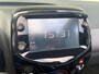 Peugeot 108 1.0 e-VTi Allure TOP! Airco | AppleCarplay/ Android Auto | All-season Banden | Camera | Chroom | Elektrisch Vouwdak | Stoelverwarming |