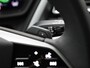 Audi Q4 e-tron 45 Edition 82 kWh l Climate control l Navigatie l Stoelverwarming l Dodehoekdetectie l Achteruitrijcamera l Parkeersensoren l Head-up display l Matrix-ledkoplampen l Privacy glas l Trekhaak l Comfortsleutel l Audi sound system