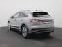 Audi Q4 e-tron 45 Edition 82 kWh l Climate control l Navigatie l Audi smartphone interface l Parkeersensoren l Privacy glas l Stoelverwarming l Optiekpakket zwart l LED-koplampen l Audi sound system