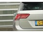 Volkswagen Tiguan 1.5 TSI 150pk DSG Highline Business R | Trekhaak | Apple CarPlay & Android Auto| Elek. Achterklep