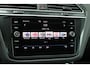 Volkswagen Tiguan 1.5 TSI 150pk DSG Highline Business R | Trekhaak | Apple CarPlay & Android Auto| Elek. Achterklep