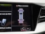 Audi Q4 e-tron 40 Edition 63 kWh l Climate control l Navigatie l Parkeersensoren l Privacy glas l Stoelverwarming l LED-koplampen l Audi sound system l Audi virtual cockpit l Lichtmetalen wielen