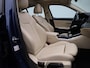 BMW 3-Serie 318i Business Edition | Automaat | Schuifdak | Trekhaak | Leder | DAB | Virtual cockpit | Apple carplay | Navigatie | Stuur verwarming | Climate Control | Parkeersensoren | Lichtmetalen Velgen |