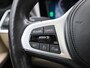 BMW 3-Serie 318i Business Edition | Automaat | Schuifdak | Trekhaak | Leder | DAB | Virtual cockpit | Apple carplay | Navigatie | Stuur verwarming | Climate Control | Parkeersensoren | Lichtmetalen Velgen |