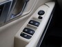 BMW 3-Serie 318i Business Edition | Automaat | Schuifdak | Trekhaak | Leder | DAB | Virtual cockpit | Apple carplay | Navigatie | Stuur verwarming | Climate Control | Parkeersensoren | Lichtmetalen Velgen |