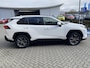 Toyota RAV4 2.5 HYBRID DYNAMIC TREKHAAK KEYLESS AD-CRUISE LM-VELGEN PARK-SENSOREN APPLE/ANDROID CAMERA ELEK-ACHTERKLEP