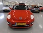 Volkswagen Beetle Cabriolet 1.2 TSI Sound Navigatie Stoelverwarming Cruise control Dealeronderhouden App connect Extra klokjes 18 inch Twister velgen Habanero Orange metallic Zeer nette staat