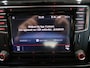 Volkswagen Beetle Cabriolet 1.2 TSI Sound Navigatie Stoelverwarming Cruise control Dealeronderhouden App connect Extra klokjes 18 inch Twister velgen Habanero Orange metallic Zeer nette staat