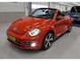 Volkswagen Beetle Cabriolet 1.2 TSI Sound Navigatie Stoelverwarming Cruise control Dealeronderhouden App connect Extra klokjes 18 inch Twister velgen Habanero Orange metallic Zeer nette staat