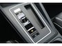 Volkswagen Golf 8 1.5 eTSI R-Line DSG Pano Navi Acc Pdc Cam IQ Led