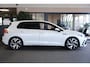 Volkswagen Golf 8 1.5 eTSI R-Line DSG Pano Navi Acc Pdc Cam IQ Led