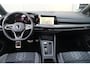 Volkswagen Golf 8 1.5 eTSI R-Line DSG Pano Navi Acc Pdc Cam IQ Led