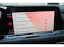 Volkswagen Golf 8 1.5 eTSI R-Line DSG Pano Navi Acc Pdc Cam IQ Led