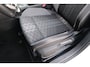 Volkswagen Golf 8 1.5 eTSI R-Line DSG Pano Navi Acc Pdc Cam IQ Led