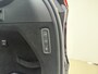 Volvo XC90 T8 Plug-in hybrid AWD Ultra Dark | Luchtvering | Schuif\kantel dak | B & W Audio | Voorstoelen verwarmd en verkoeld | Trekhaak |