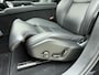 Volvo XC90 T8 Plug-in hybrid AWD Ultra Dark | Schuif\kantel dak | B & W Audio | Voorstoelen verwarmd en verkoeld | Trekhaak |