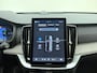 Volvo XC90 T8 Plug-in hybrid AWD Ultra Dark | Schuif\kantel dak | B & W Audio | Voorstoelen verwarmd en verkoeld | Trekhaak |