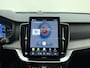 Volvo XC90 T8 Plug-in hybrid AWD Ultra Dark | Schuif\kantel dak | B & W Audio | Voorstoelen verwarmd en verkoeld | Trekhaak |