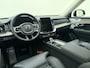 Volvo XC90 T8 Plug-in hybrid AWD Ultra Dark | Schuif\kantel dak | B & W Audio | Voorstoelen verwarmd en verkoeld | Trekhaak |