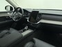 Volvo XC90 T8 Plug-in hybrid AWD Ultra Dark | Luchtvering | Schuif\kantel dak | B & W Audio | Voorstoelen verwarmd en verkoeld | Trekhaak |