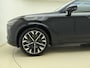 Volvo XC90 T8 Plug-in hybrid AWD Ultra Dark | Schuif\kantel dak | B & W Audio | Voorstoelen verwarmd en verkoeld | Trekhaak |