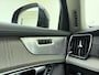 Volvo XC90 T8 Plug-in hybrid AWD Ultra Dark | Schuif\kantel dak | B & W Audio | Voorstoelen verwarmd en verkoeld | Trekhaak |