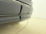 Volvo XC90 T8 Plug-in hybrid AWD Ultra Dark | Luchtvering | Schuif\kantel dak | B & W Audio | Voorstoelen verwarmd en verkoeld | Trekhaak |