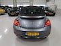 Volkswagen Beetle Cabriolet 1.2 TSI Design Airco-ecc Stoelverwarming Navigatie Sportvelgen PDC Windscherm Boekjes aanwezig Bluetooth Elektrische cabrioletkap Cruise control Metallic lak Nette staat