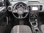 Volkswagen Beetle Cabriolet 1.2 TSI Design Airco-ecc Stoelverwarming Navigatie Sportvelgen PDC Windscherm Boekjes aanwezig Bluetooth Elektrische cabrioletkap Cruise control Metallic lak Nette staat