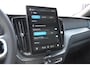 Volvo XC60 T6 350PK Automaat AWD Plus Black Edition / Elektrisch bedienbare voorstoelen met geheugen/ Stoelverwarming/ Stuurverwarming/ Harman Kardon audio/ 360 Camera/