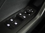 Volkswagen T-Cross 1.0 TSI Life Edition 95PK | Verlengde garantie | Navigatie | Stoelverwarming | Camera | Parkeersensoren voor en achter |