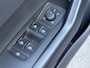 Volkswagen Polo 1.0 TSI Life | Climate | 4-Season | Stoelverwarming | Carplay | Navi | Extra getint glas | Rijklaar incl. garantie