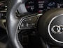 Audi A4 Avant 35 TFSI 3x S-Line / 150pk / Panorama dak / Achteruitrij camera / Stoelverwarming /