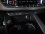 Audi A4 Avant 35 TFSI 3x S-Line / 150pk / Panorama dak / Achteruitrij camera / Stoelverwarming /