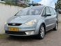 Ford Galaxy 2.0-16V Ghia/ 7 ZITS/NAVI/CLIMA/CRUISE/APK 05-2027/LEUKE INRUIL AUTO/