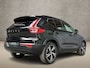 Volvo XC40 1.5 T4 Recharge R-Design Expression 211Pk Automaat (APPLE CARPLAY, GROOT NAVI, STUUR/STOELVERWARMING, LEDER, CAMERA, SPORTSTOELEN, GETINT GLAS, ELEK ACHTERKLEP, NIEUWSTAAT)