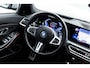 BMW 3-Serie Touring 330e | M-Sport Pro | Memory | E-Trekhaak | ACC