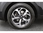 Kia Sportage 1.6 T-GDI DynamicPlusLine Automaat - Schuif-/kanteldak - Trekhaak - Keyless - Stoelverwarming - Apple CarPlay/Android Auto - Fabrieksgarantie tot 10-2026