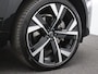 Volvo XC60 2.0 T8 Plug-in hybrid AWD Ultra Black Edition Exec Panoramadak, Trekhaak, 22" LM Velgen, Bowers & Wilkins, Luchtvering, Head-Up Display, Side Assist, Keyless