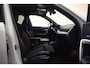 BMW iX1 xDrive30 M Sport [ Panorama Stuur-&Stoelverwarming Navi Camera Apple/Android ]